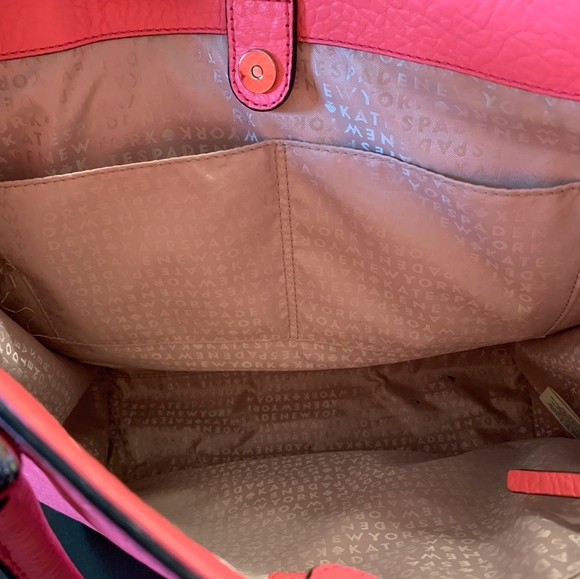 Kate Spade Coral Purse 🌷 - Picture 4 of 7
